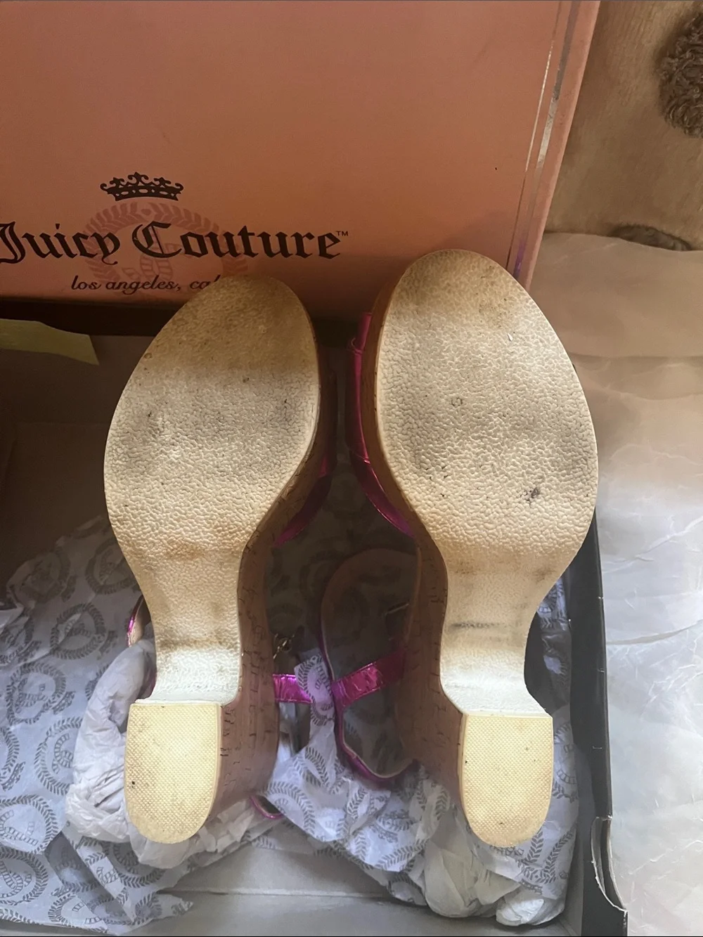 Juicy Couture eye catching